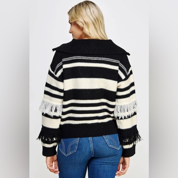 Strut & Bolt Brown and White Cream Striped 1/4 Zip Sweater with Fringe S - Picture 10 of 12